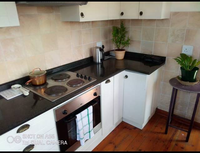 2 BEDROOM APARTMENT RENTED IN WARNER BEACH